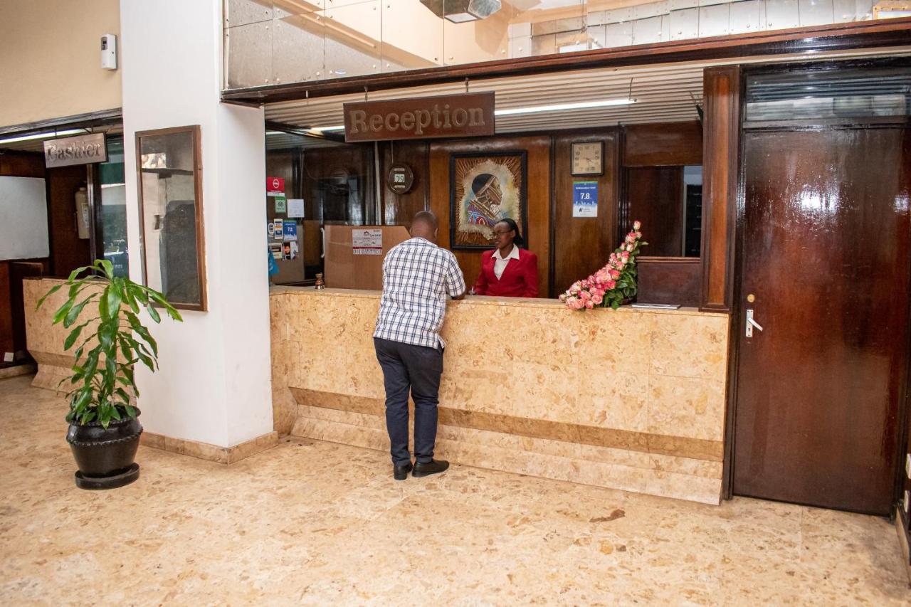 Ambassadeur Hotel Nairobi Buitenkant foto